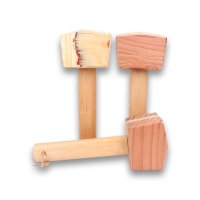 Holzhammer mit Schönheitsfehler aus Weichholz